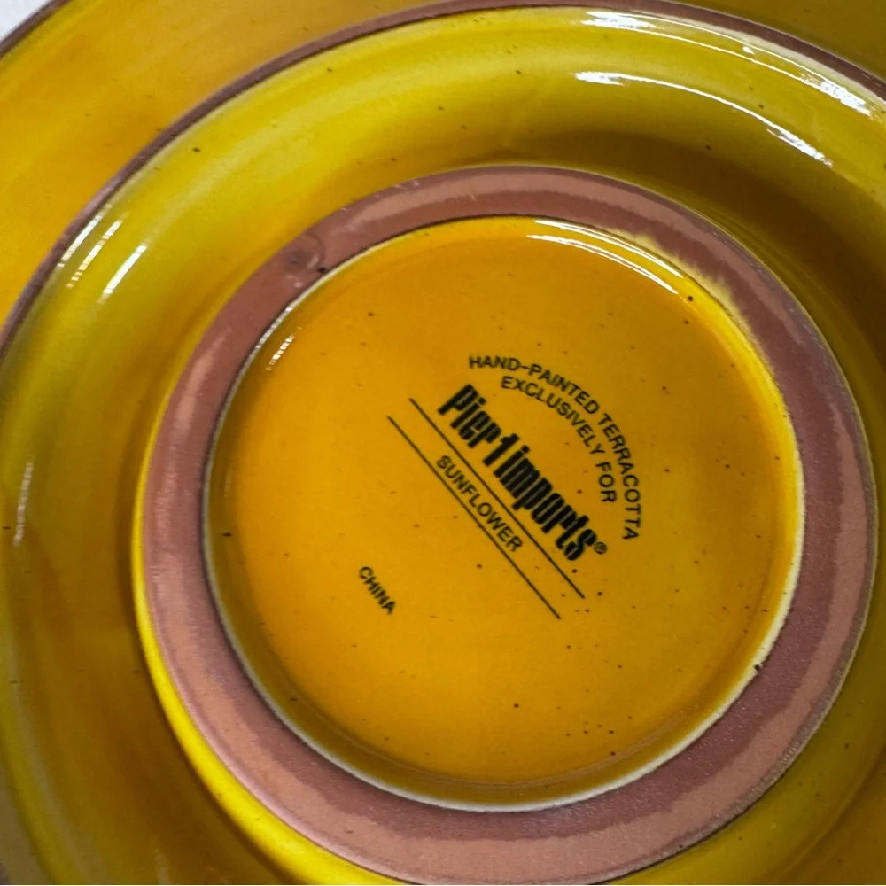 Pier 1 Red Yellow Sunflower Chips Salaa Dip Crudite Dish Hand Painted Terracotta - Picture 3 of 3